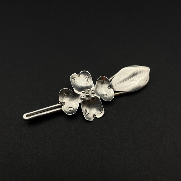 Vintage Stuart Nye Dogwood Brooch Sterling‎ Silver Unisex